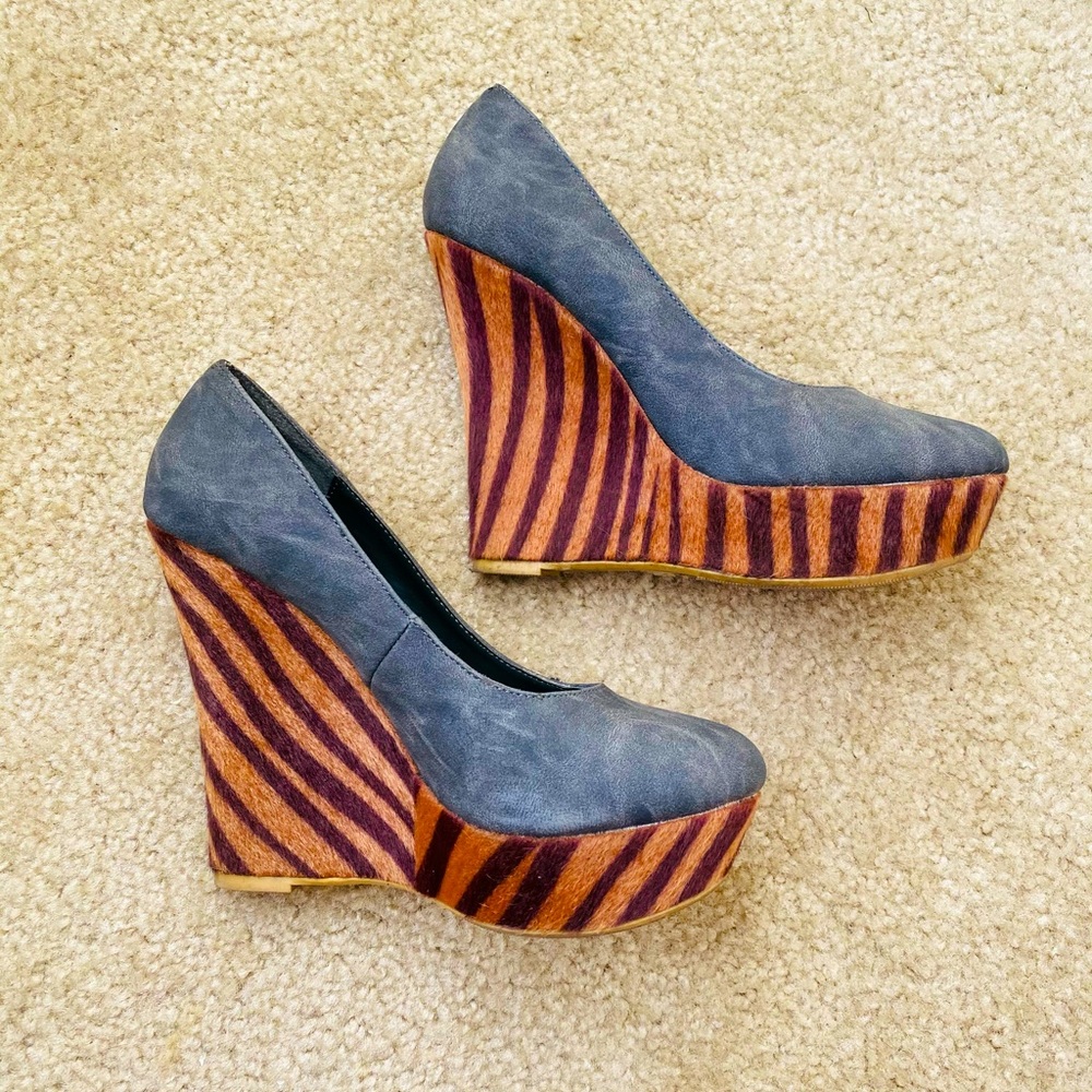 Tiger/Zebra print Calf hair heels